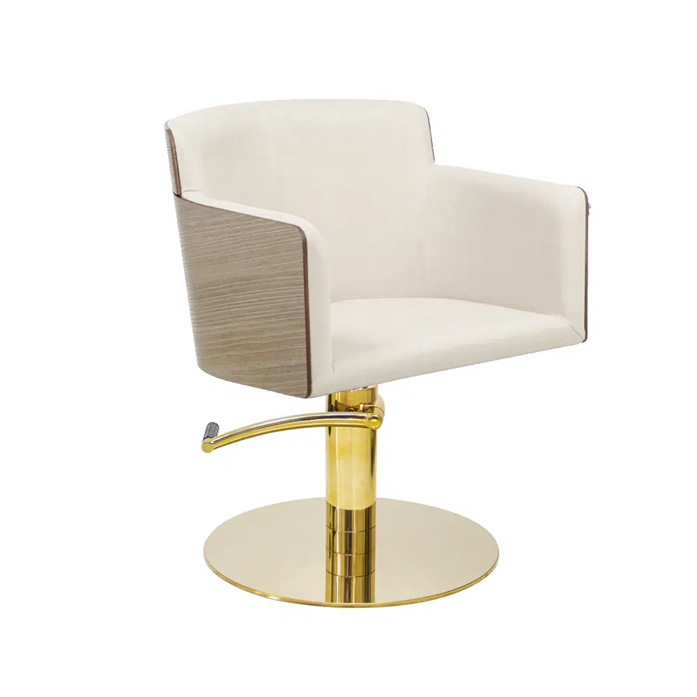 Aida Wood - Image 12